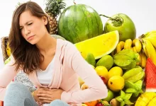 چرا با خوردن میوه دل درد شدید می‌گیرم؟